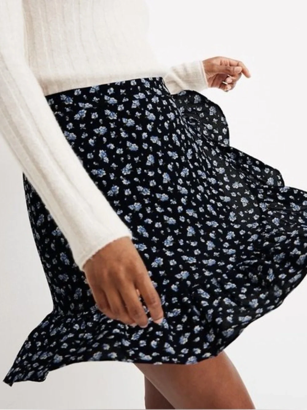 Madewell Rufflewrap Mini Skirt Baby’s Breath Floral Black Blue Size 00